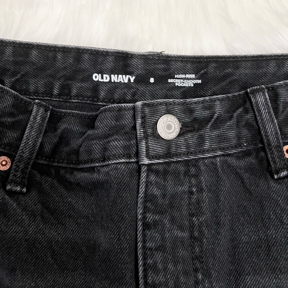 Old Navy Black Denim Mini Skirt With Raw Hem - Picture 4 of 5